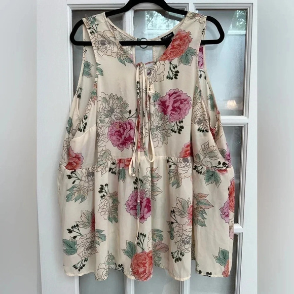 Torrid Ivory Floral Lace-Up Georgette Babydoll Sleeveless Blouse Plus Size 4XL - Picture 2 of 14